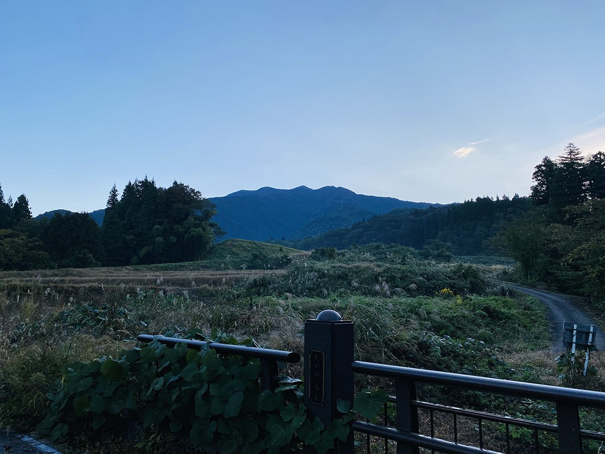 新潟県三条市粟ケ岳日帰り登山