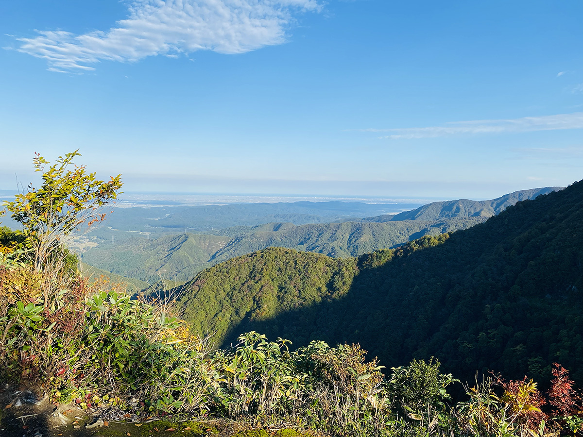 新潟県三条市粟ケ岳日帰り登山