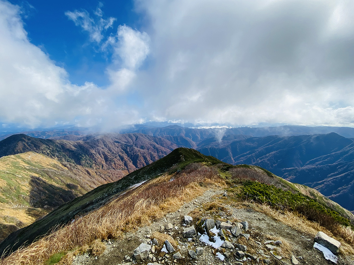 大朝日岳（百名山）日帰り登山