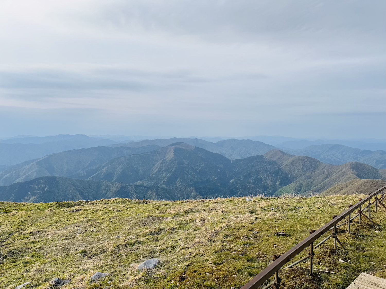 百名山・伊吹山日帰り登山日記