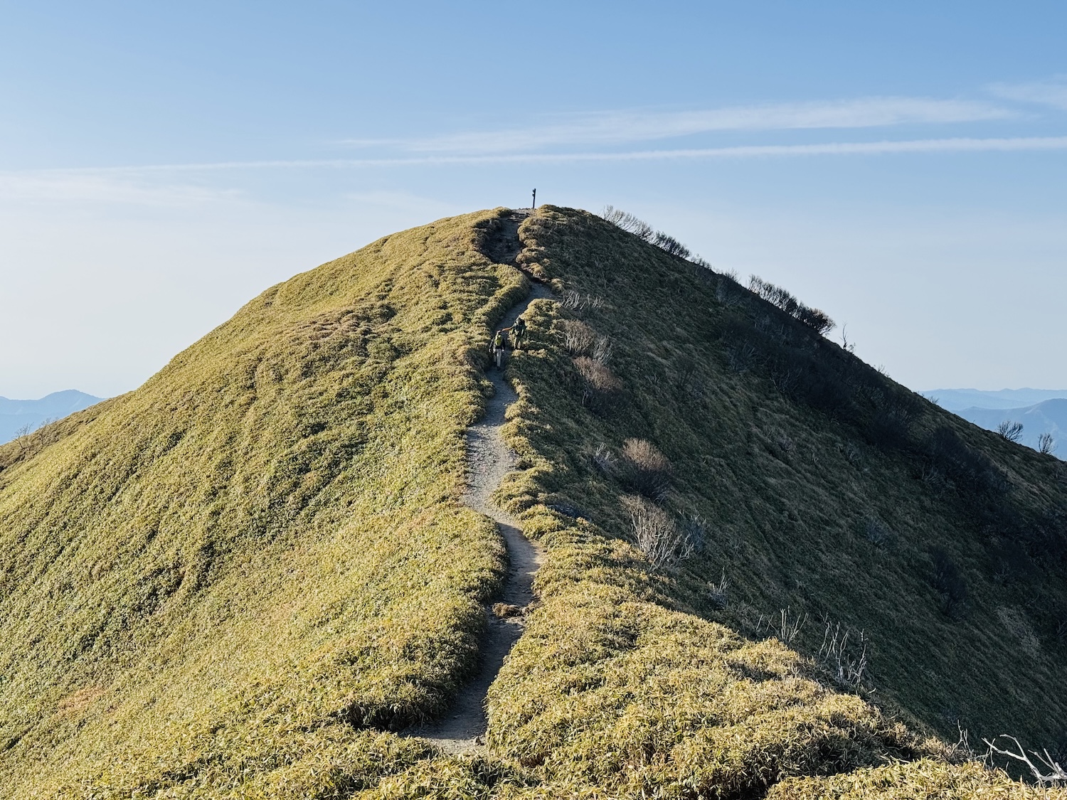 百名山・剣山、次郎笈日帰り登山日記