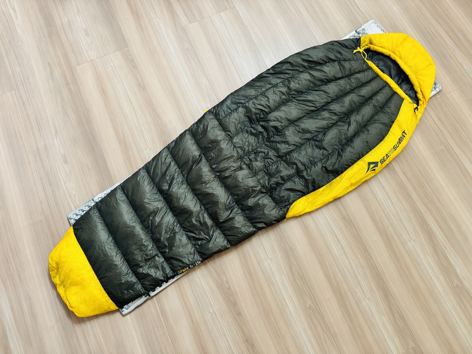SEA TO SUMMIT SPARK 7C 寝袋 シュラフ Spark 7C - 宗像山道具店 by GRIPS