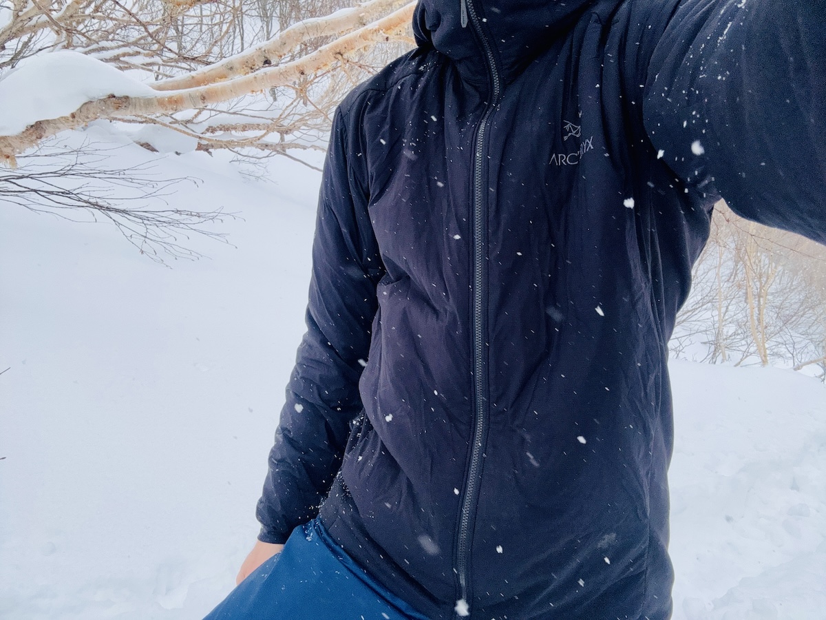 マッシュが使っている登山道具リスト(アークテリクスアトムフーディー)