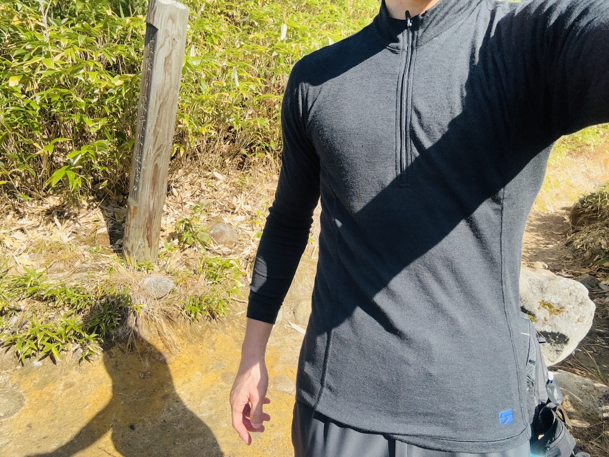 マッシュが使っている登山道具リスト(ファイントラックメリノスピンライト)