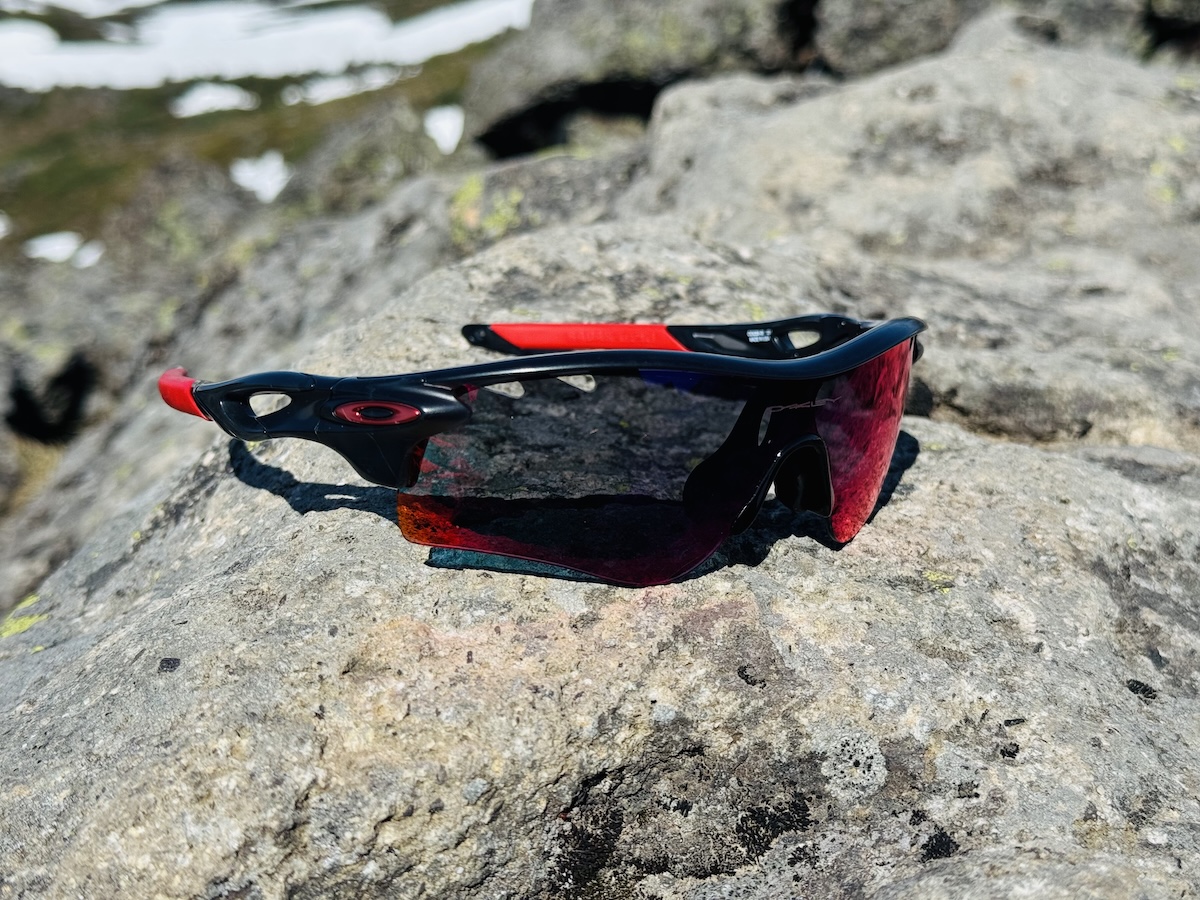 マッシュが使っている登山道具リスト(オークリーレーダーロックパス)