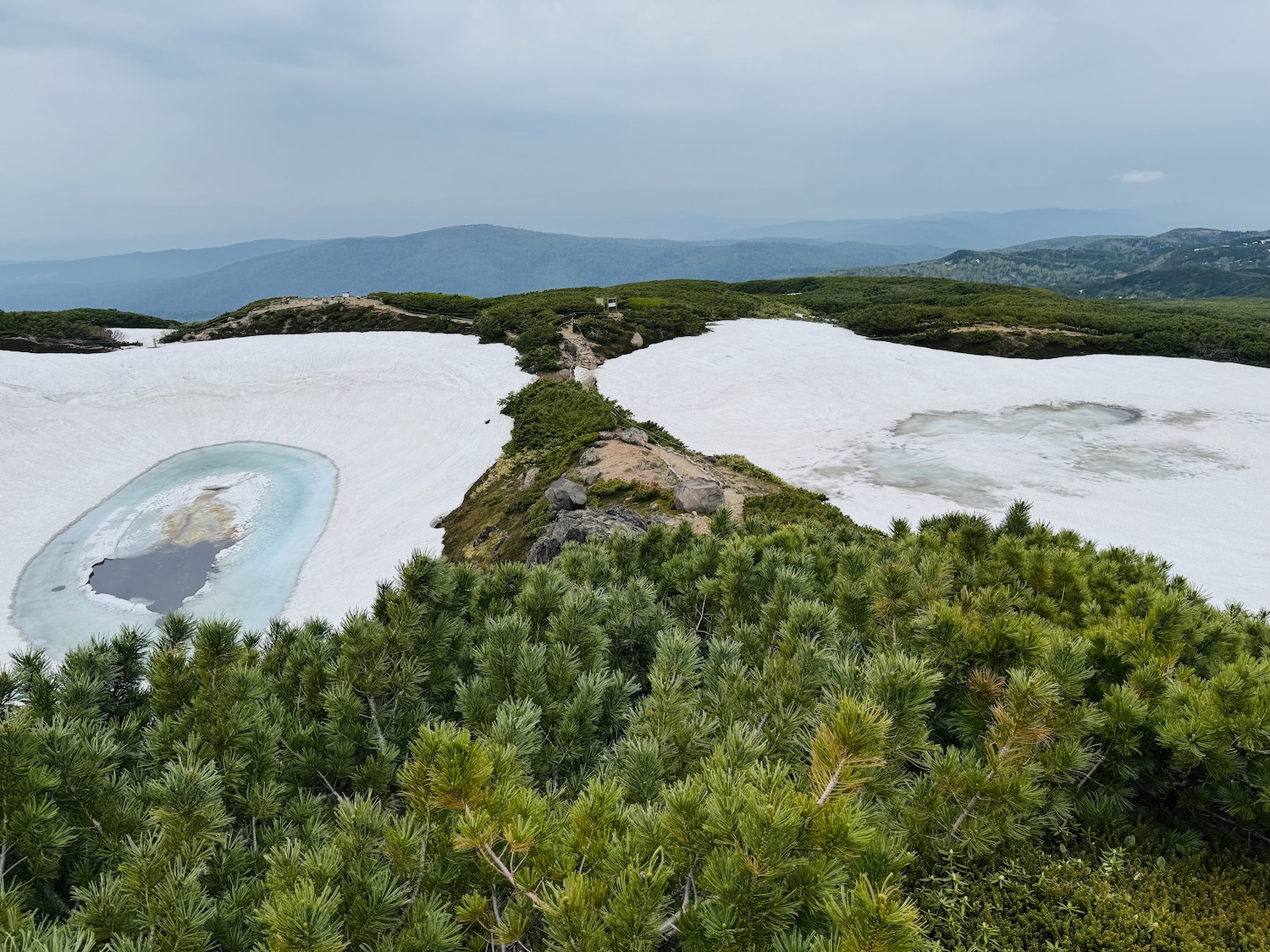 大雪山旭岳日帰り登山日記(夫婦池)