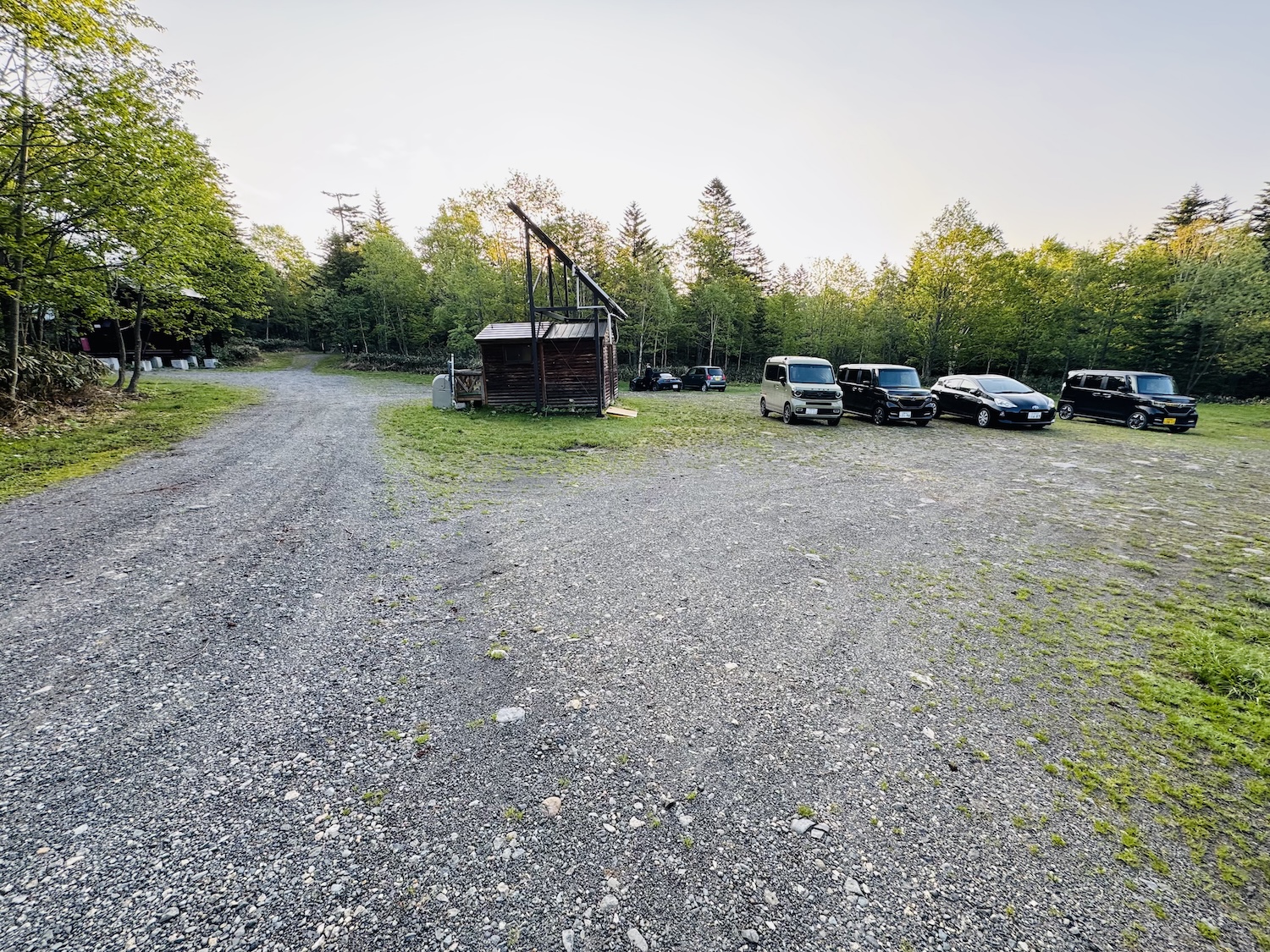 トムラウシ短縮コース日帰り登山日記(登山口駐車場)