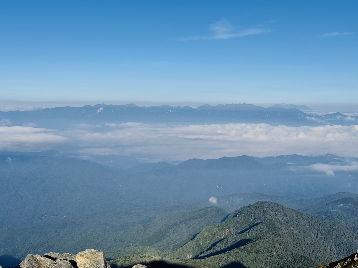 南アルプス仙塩尾根テント泊縦走登山(仙丈ヶ岳)