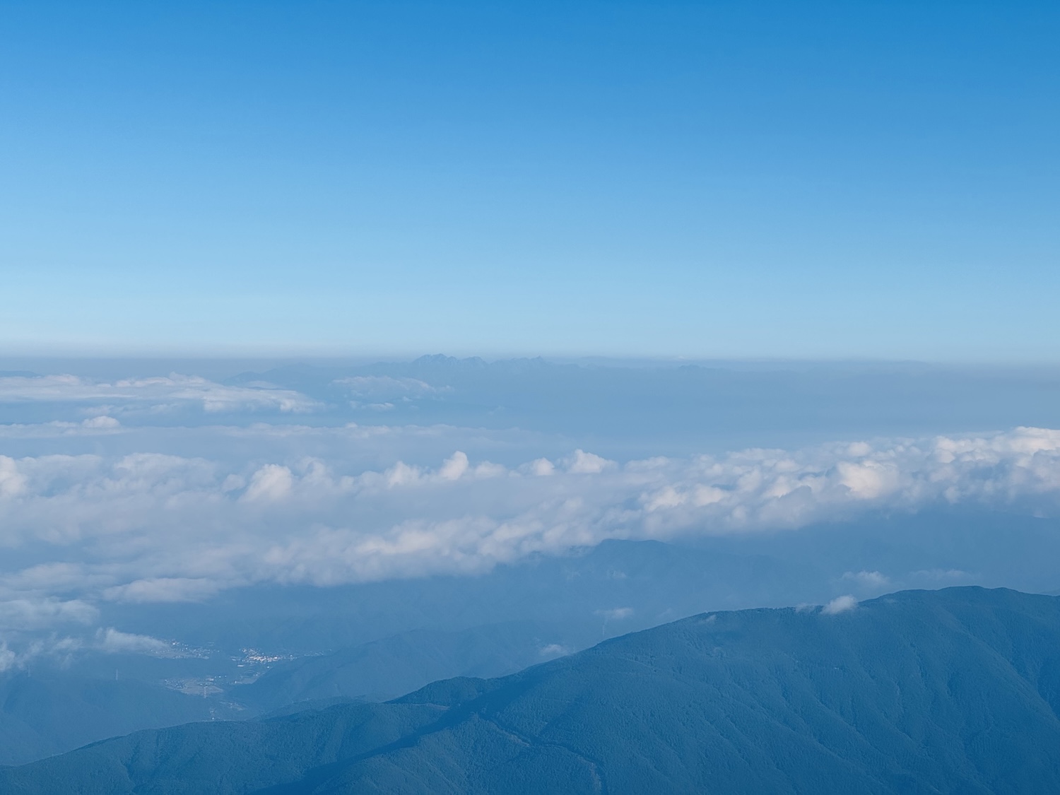 南アルプス仙塩尾根テント泊縦走登山(仙丈ヶ岳)