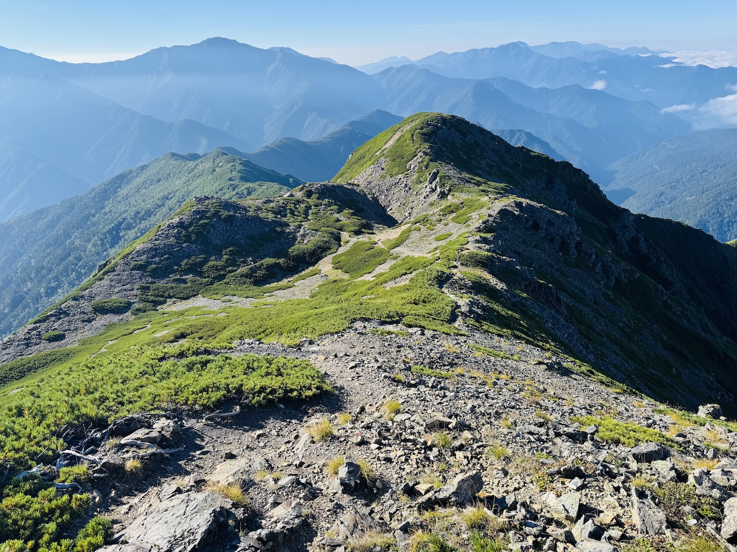 南アルプス仙塩尾根テント泊縦走登山
