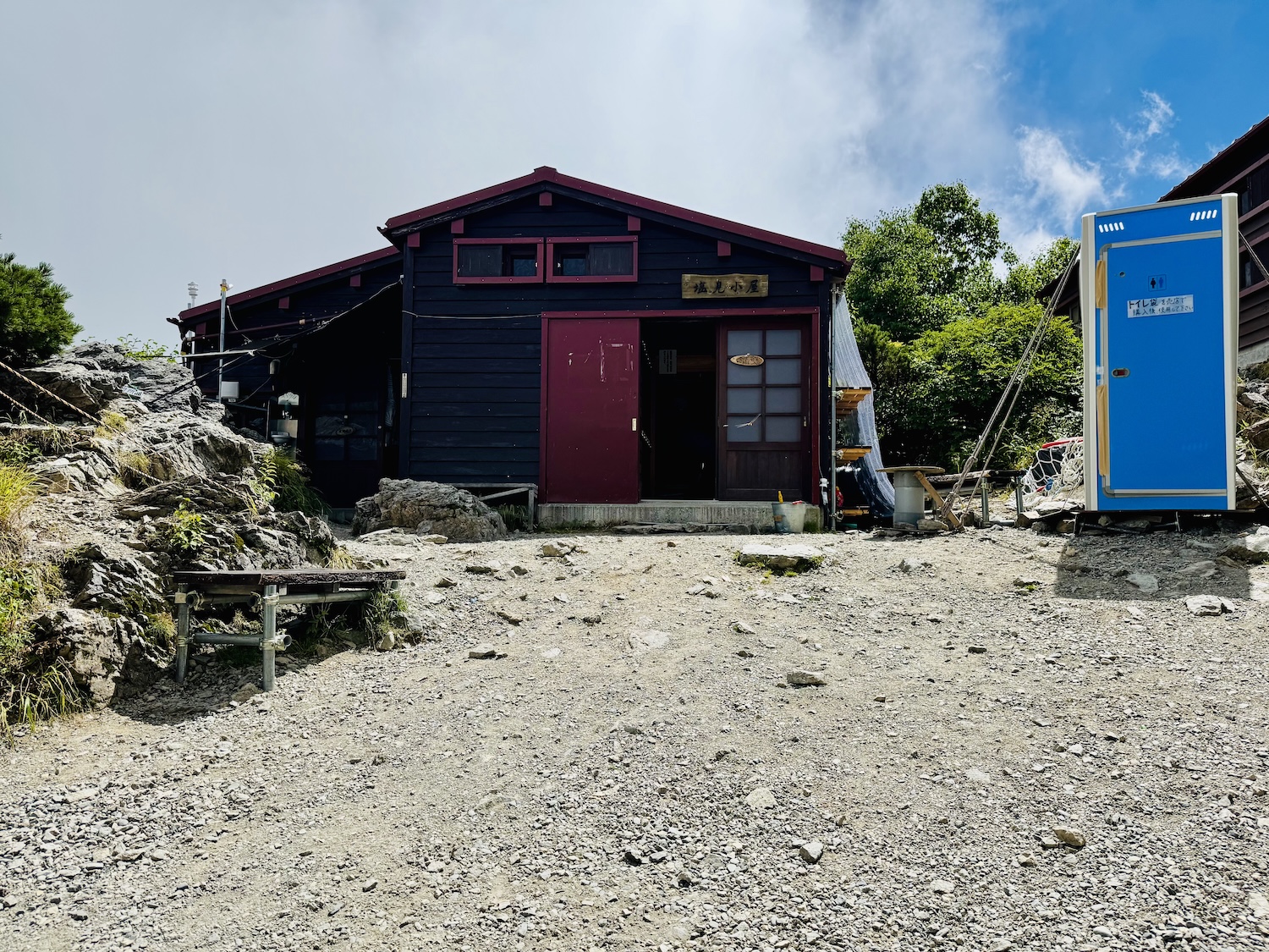 南アルプス仙塩尾根テント泊縦走登山(塩見小屋)