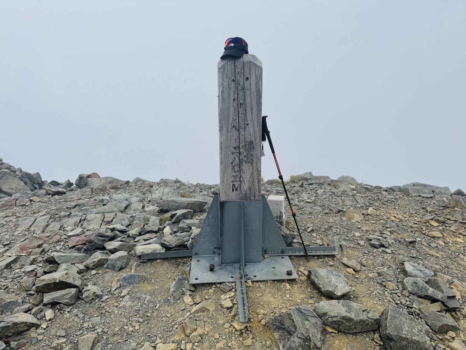 南アルプス仙塩尾根テント泊縦走登山(小河内岳)