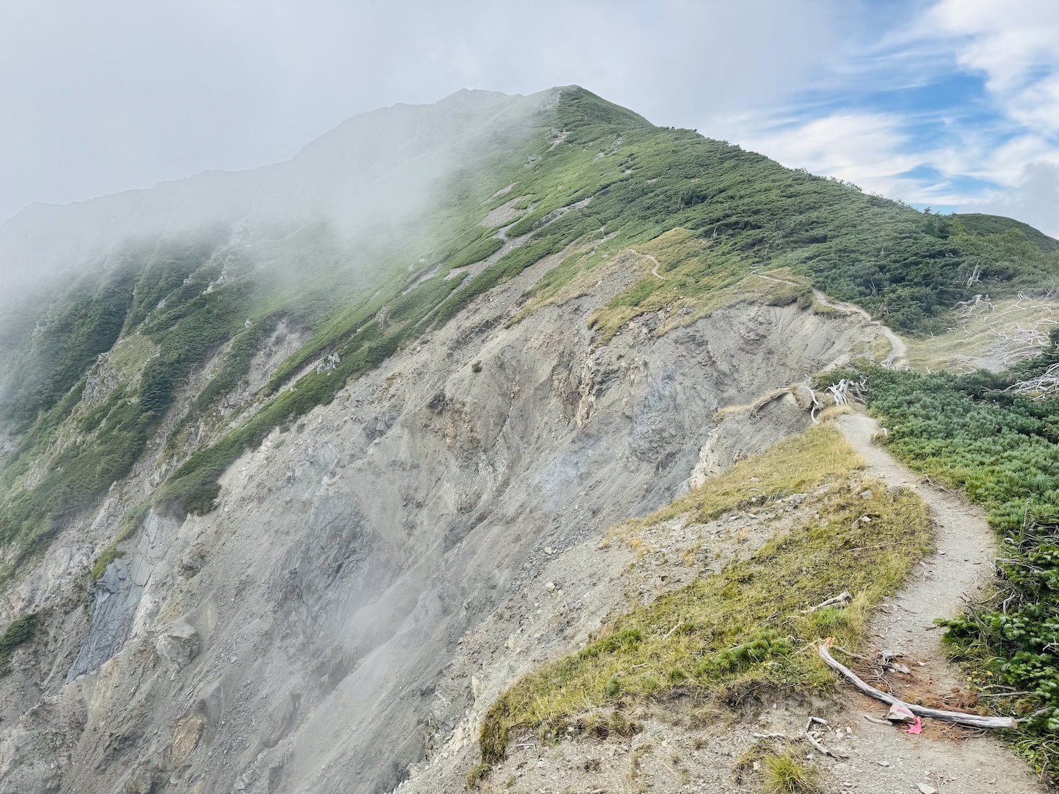 南アルプス仙塩尾根テント泊縦走登山(小河内岳)
