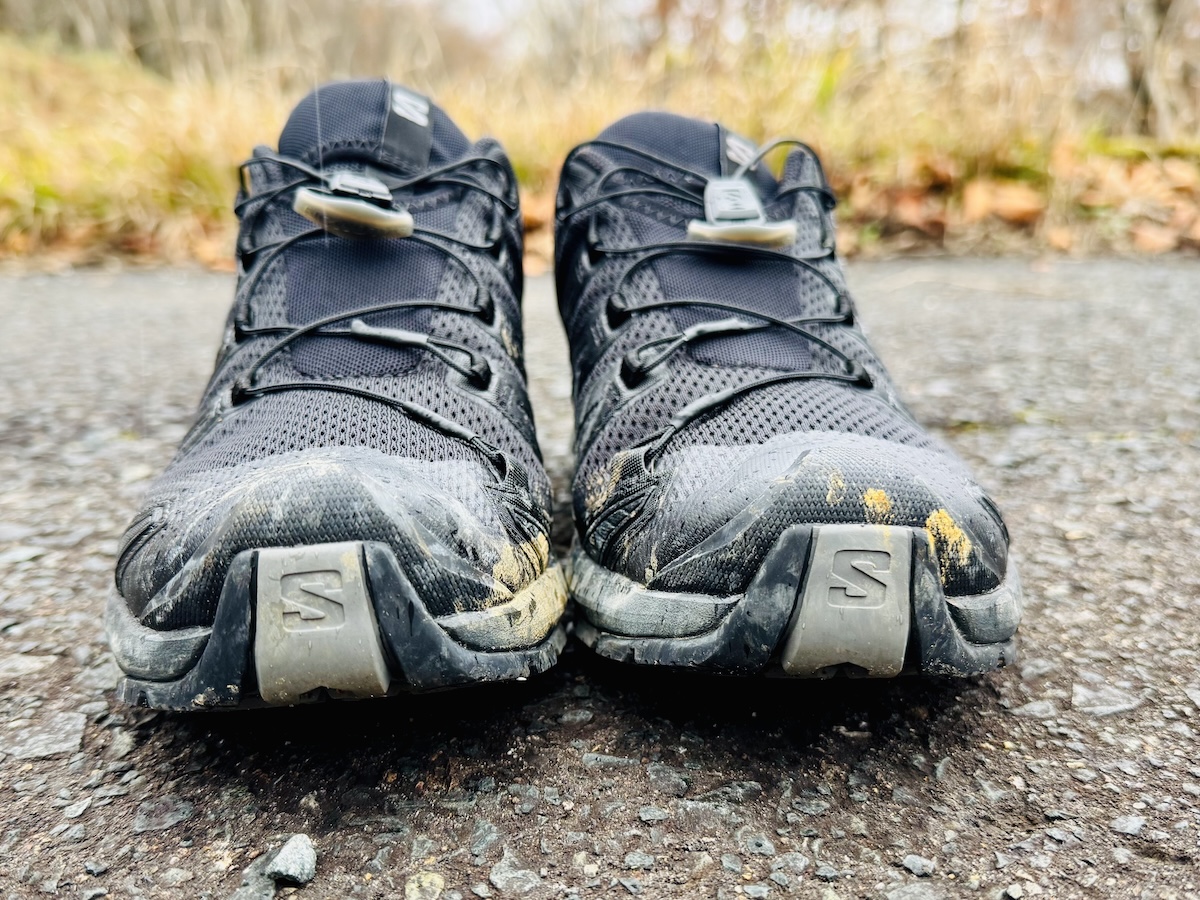 サロモン XA PRO 3D V9をレビュー