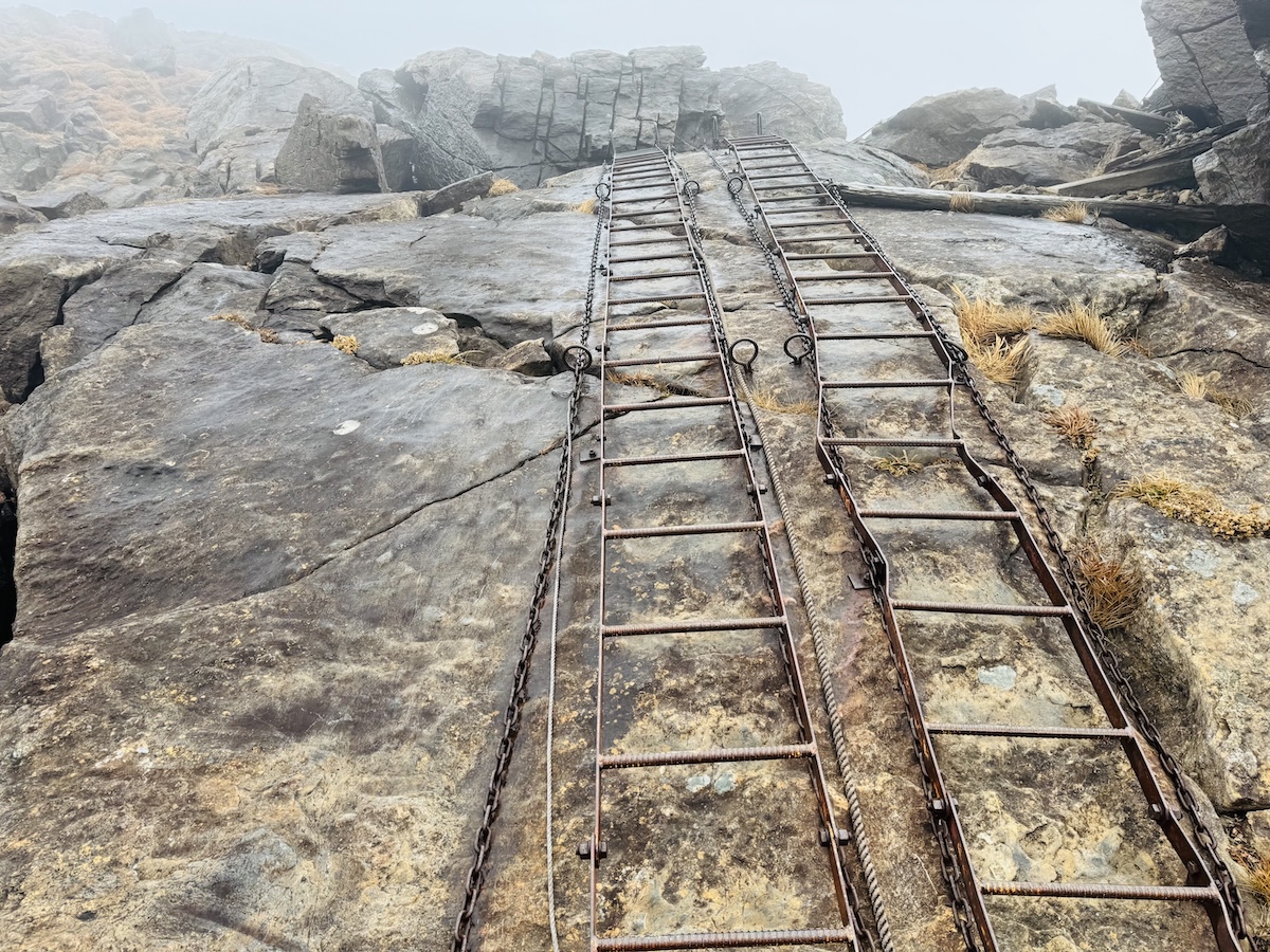 百名山・早池峰山の日帰り登山日記