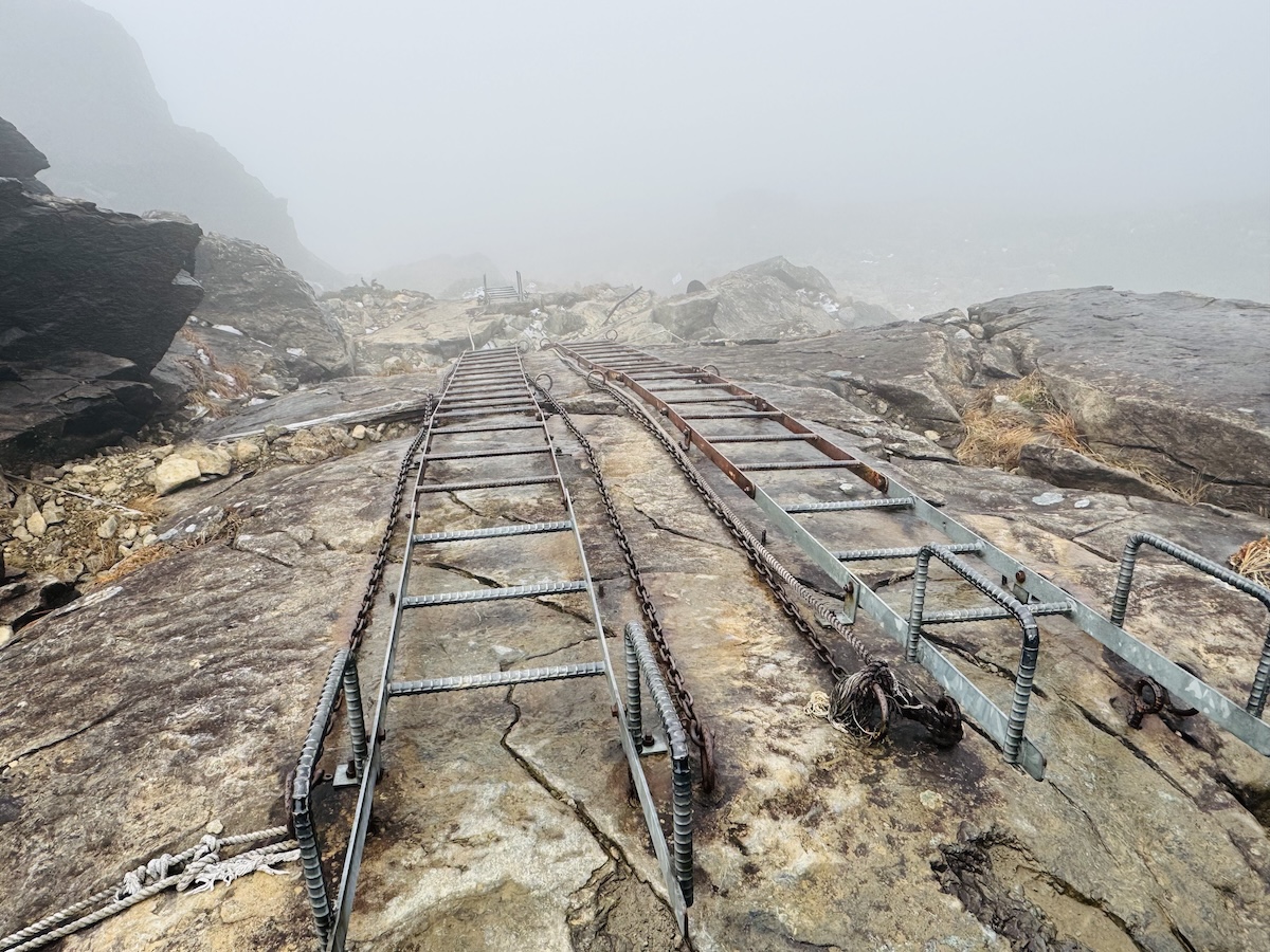 百名山・早池峰山の日帰り登山日記