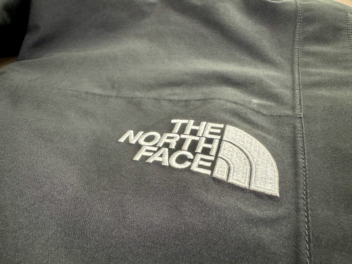 ザ・ノースフェイスマウンテンパンツをレビュー