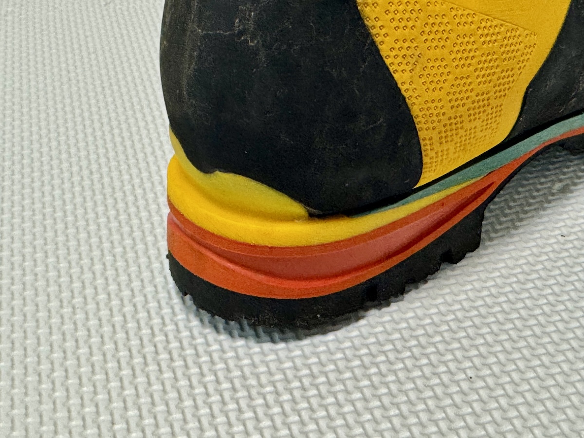 スポルティバ・ネパールエボGTXをレビュー