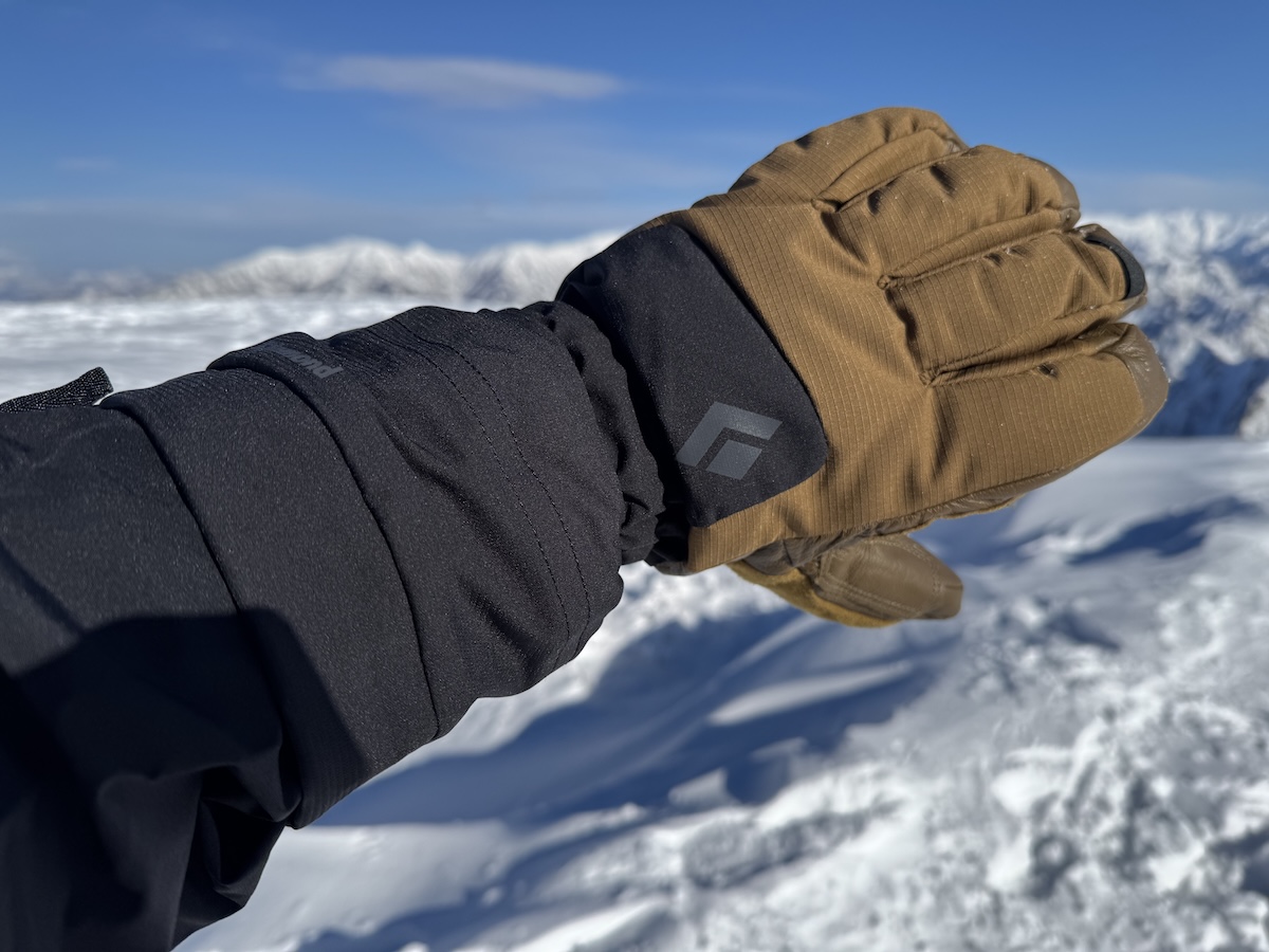 ブラックダイヤモンド・ソロイストグローブ実使用レビュー】雪山で手が